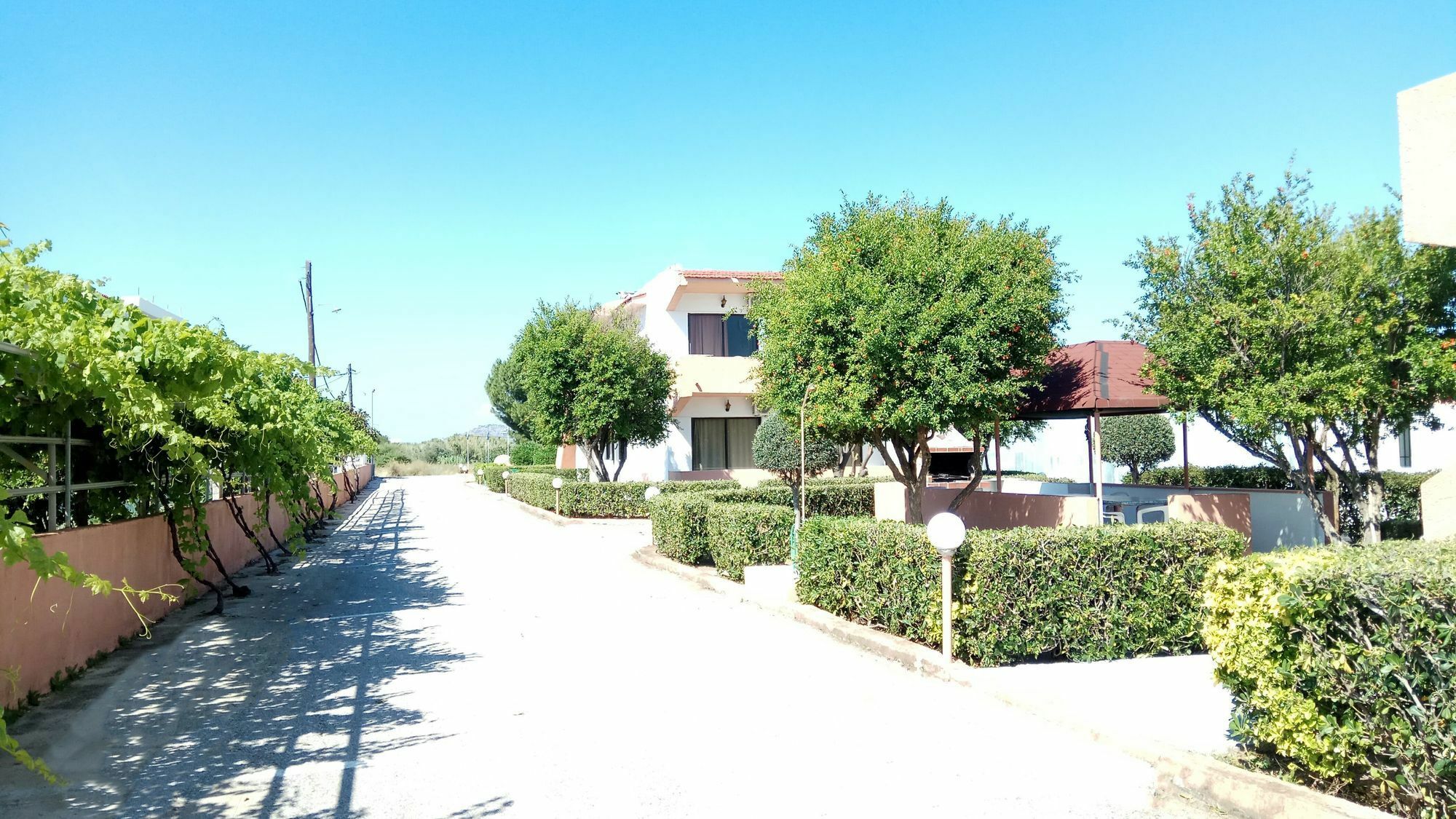 Kyriakos Studios Afantou Exterior photo